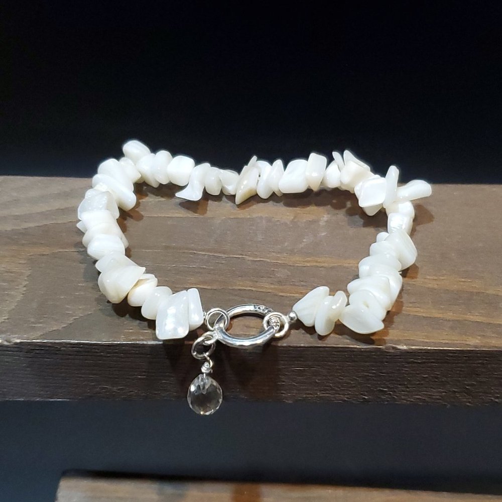 6 Inch 925 Sterling Silver Family White Shell Expandable Bracelet
